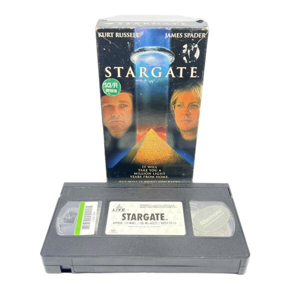 Stargate VHS 1995 Kurt Russell James Spader Jaye Davidson - Picture 1 of 4